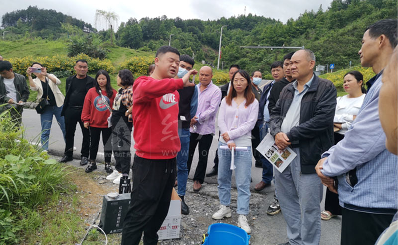 三都县林业局党支部林业灾害防治中心联合开展2022年三都县红火蚁防控技术现场培训